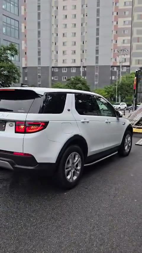 Land Rover